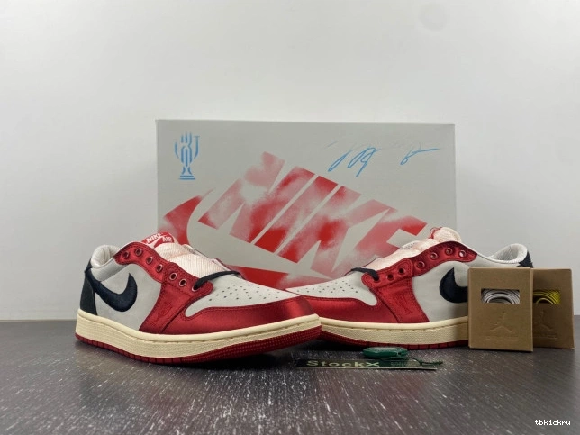 Rep TBK Jordan OG x Away Low Air Trophy 1 Room FN0432-100 0813